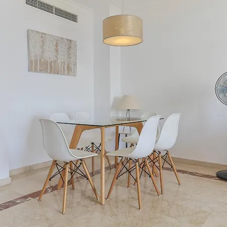 Apartment Penthouse Luny *
